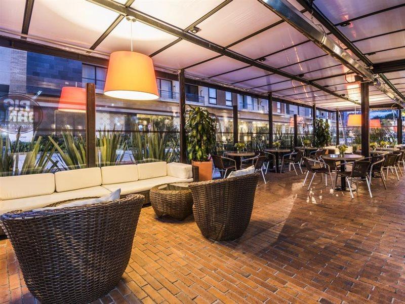 Doubletree By Hilton Bogota Parque 93 Hotel Eksteriør billede