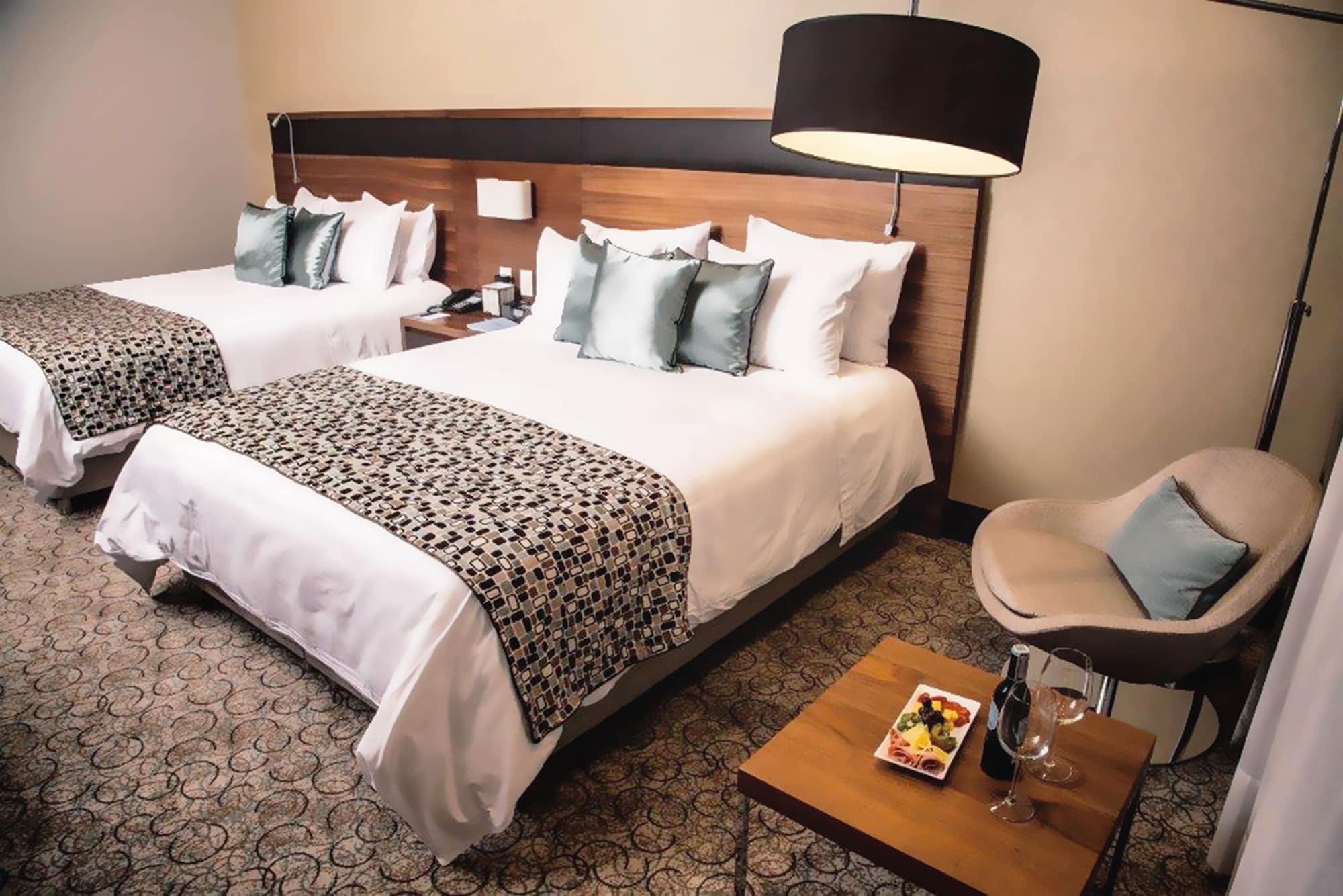 Doubletree By Hilton Bogota Parque 93 Hotel Eksteriør billede