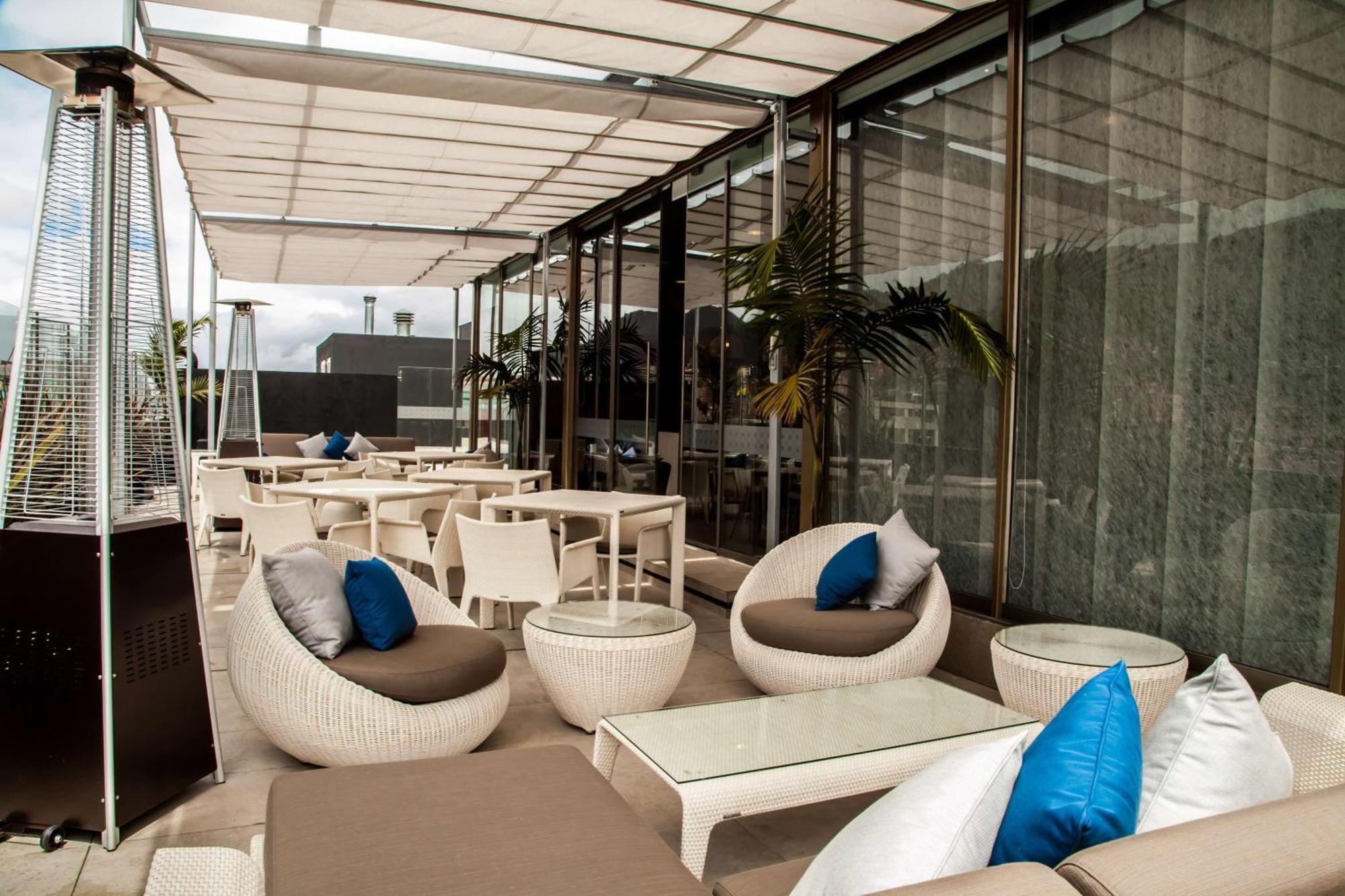 Doubletree By Hilton Bogota Parque 93 Hotel Eksteriør billede